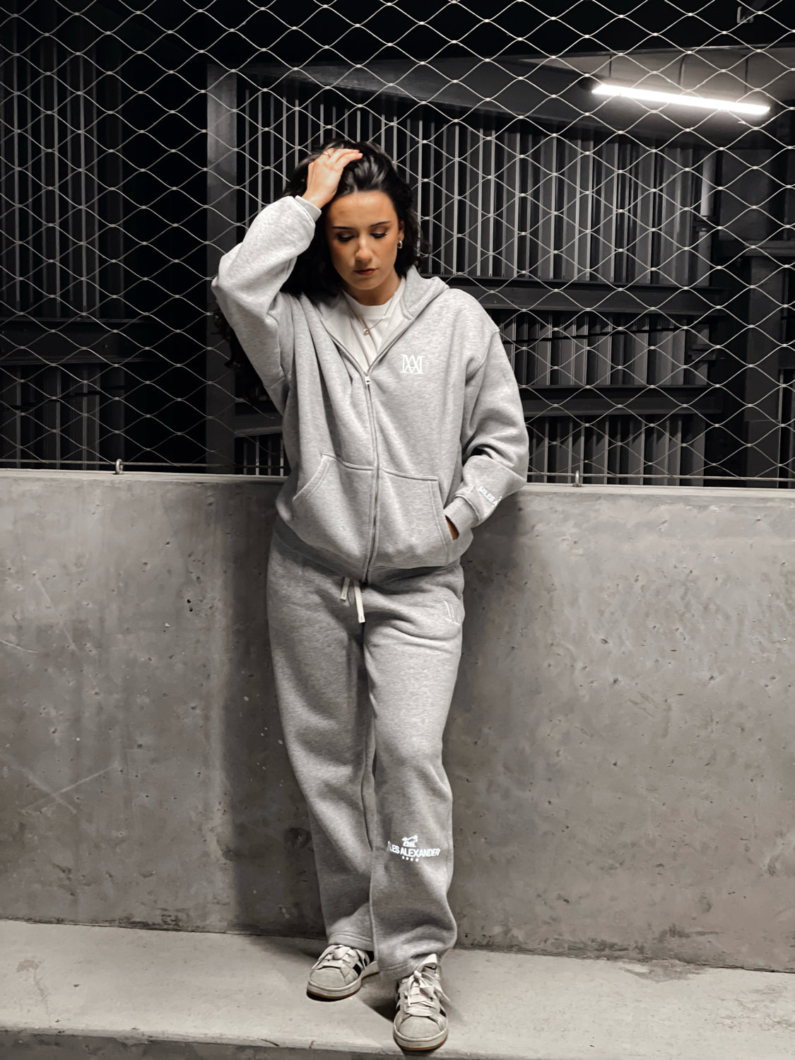 embroidery tracksuit Grey