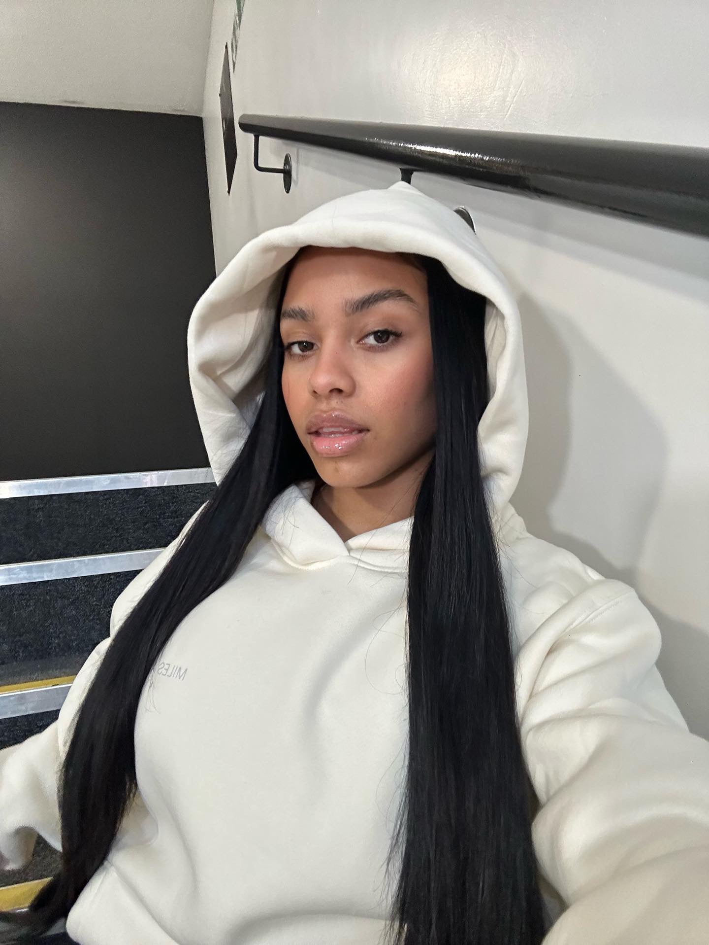 Hoodie Influencer